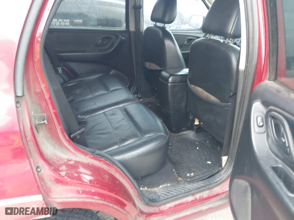 2006 Ford Escape Limited with VIN 1FMCU04176KC81274, listed as a IAAI auction lot 41960508 with 192,433 mi miles. Bid and sale history available at carsss.com. Image 8.