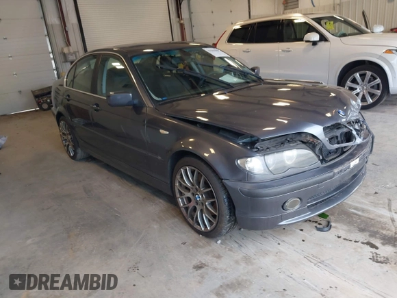 2003 BMW 3 Series 330xi with VIN WBAEW53463PG22999, listed as a IAAI auction lot 41596907 with 160,812 mi miles. Bid and sale history available at carsss.com. Image 1.