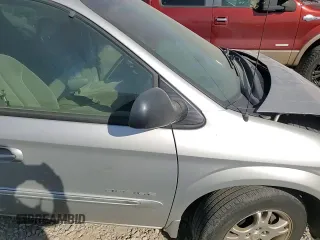 2001 Dodge Caravan ES with VIN 2B8GP54L01R107581, listed as a Copart auction lot 75209744 with 93,086 mi miles and Salvage Title. Bid and sale history available at DreamBid. Image 12.