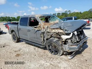 2021 Ford F-150 XL z VIN 1FTFW1E50MFB77606, wystawiony jako Copart lot #58651495 z przebiegiem 83 247 mil mil oraz Szkoda całkowita • Salvage title. Historia ofert i sprzedaży dostępna na DreamBid. Obrazek 4.