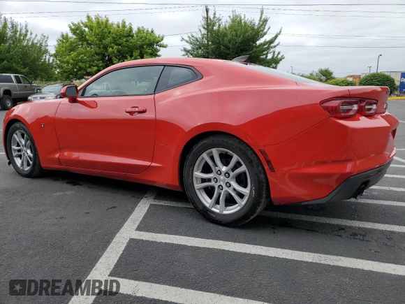 2020 Chevrolet Camaro 1LS z VIN 1G1FB1RX9L0103019, wystawiony jako Copart lot #59582715 z przebiegiem 54 890 mil mil oraz Czysty tytuł • Clean title. Historia ofert i sprzedaży dostępna na DreamBid. Obrazek 2.