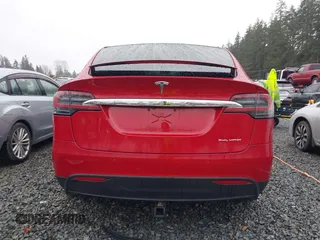 2019 Tesla Model X 75D with VIN 5YJXCBE23KF207739, listed as a IAAI auction lot 41808567 with 191,233 mi miles and . Bid and sale history available at DreamBid. Image 17.