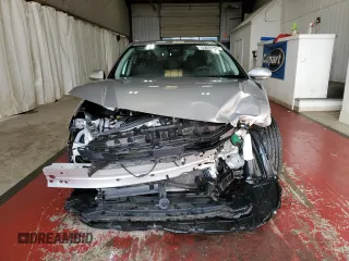 2025 Toyota Camry LE z VIN 4T1DAACK7SU531561, wystawiony jako Copart lot #59753345 z przebiegiem Nie podano mil oraz Nie do naprawy • Non repairable. Historia ofert i sprzedaży dostępna na DreamBid. Obrazek 5.