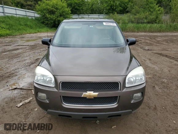 2008 Chevrolet Uplander LS z VIN 1GNDU23WX8D100796, wystawiony jako Copart lot #58053185 z przebiegiem 177 046 mil mil oraz Tytuł czysty. Historia ofert i sprzedaży dostępna na DreamBid. Obrazek 5.