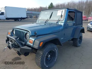 1997 Jeep Wrangler SE with VIN 1J4FY29P0VP522005, listed as a IAAI auction lot 41895863 with 196,614 mi miles. Bid and sale history available at carsss.com. Image 2.