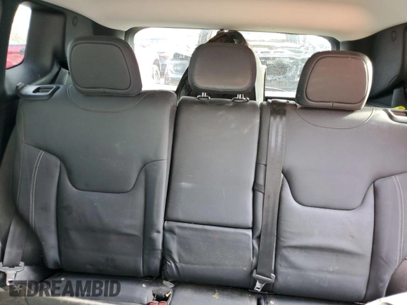2022 Jeep Renegade Limited with VIN ZACNJDD13NPN81697, listed as a Copart auction lot 84630914 with 36,924 mi miles and Salvage title. Bid and sale history available at DreamBid. Image 10.