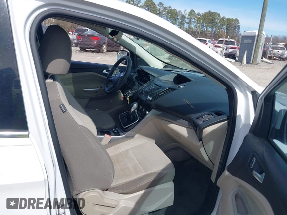 2013 Ford Escape SE с VIN 1FMCU9GX6DUA47696, выставлен на аукционе IAAI как лот 41753754 с пробегом 135 446 миль миль и . История ставок и продаж доступна на DreamBid. Изображение 5.