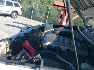 2007 Toyota Tundra SR5 с VIN 5TBBV54177S473548, выставлен на аукционе IAAI как лот 43231309 с пробегом 314 555 миль миль и . История ставок и продаж доступна на DreamBid. Изображение 19.
