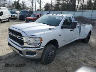 2021 Ram 3500 Tradesman with VIN 3C63RRGL2MG617044, listed as a Copart auction lot 48283545 with 123,862 mi miles and Salvage Title. Bid and sale history available at carsss.com. Image 1.