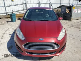 2014 Ford Fiesta Titanium z VIN 3FADP4FJ0EM156814, wystawiony jako Copart lot #52028435 z przebiegiem 97 985 mil mil oraz Szkoda całkowita • Salvage title. Historia ofert i sprzedaży dostępna na DreamBid. Obrazek 5.