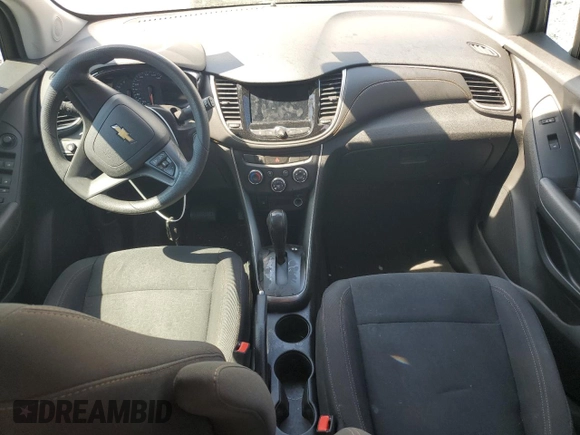 2019 Chevrolet Trax LS with VIN 3GNCJKSB5KL172915, listed as a Copart auction lot 49205615 with 90,349 mi miles and Salvage Title. Bid and sale history available at carsss.com. Image 8.