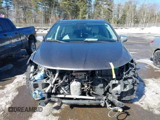 2017 Chrysler Pacifica Limited z VIN 2C4RC1GG4HR753555, wystawiony jako IAAI lot #41676131 z przebiegiem 119 642 mil mil oraz . Historia ofert i sprzedaży dostępna na DreamBid. Obrazek 12.