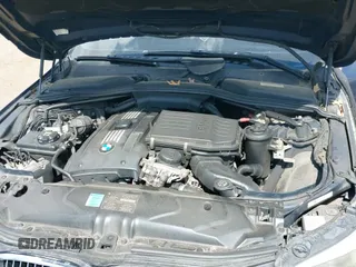 2009 BMW 5 Series 535i xDrive z VIN WBAPT73589CX02663, wystawiony jako IAAI lot #42795949 z przebiegiem 143 827 mil mil oraz . Historia ofert i sprzedaży dostępna na DreamBid. Obrazek 12.