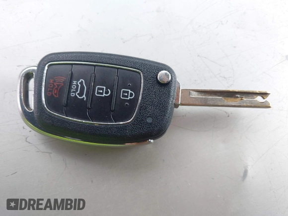 2017 Hyundai Santa Fe 2.4L with VIN 5XYZTDLB0HG459456, listed as a IAAI auction lot 42290817 with 142,323 mi miles and . Bid and sale history available at DreamBid. Image 11.