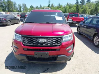 2017 Ford Explorer Platinum с VIN 1FM5K8HT4HGC55987, выставлен на аукционе IAAI как лот 42464244 с пробегом 136 571 миль миль и . История ставок и продаж доступна на DreamBid. Изображение 13.