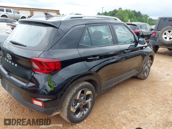 2021 Hyundai Venue SEL z VIN KMHRC8A32MU117899, wystawiony jako IAAI lot #42371955 z przebiegiem 33 323 mil mil oraz . Historia ofert i sprzedaży dostępna na DreamBid. Obrazek 4.