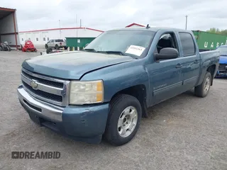 2010 Chevrolet Silverado 1500 LT with VIN 3GCRCSE01AG151249, listed as a IAAI auction lot 41952263 with 255,140 mi miles and . Bid and sale history available at DreamBid. Image 18.