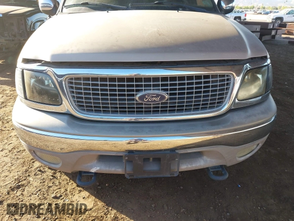 1998 Ford Expedition XLT with VIN 1FMRU1766WLA48035, listed as a IAAI auction lot 42680519 with 203,253 mi miles and . Bid and sale history available at DreamBid. Image 6.