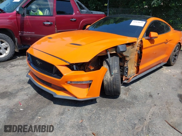 2020 Ford Mustang GT z VIN 1FA6P8CF5L5174647, wystawiony jako IAAI lot #42476619 z przebiegiem 42 728 mil mil oraz . Historia ofert i sprzedaży dostępna na DreamBid. Obrazek 6.