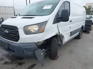 2017 Ford Transit с VIN 1FTYE1YM1HKA17584, выставлен на аукционе IAAI как лот 42282248 с пробегом 188 663 миль миль и . История ставок и продаж доступна на DreamBid. Изображение 6.