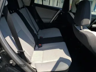 2018 Toyota RAV4 XLE with VIN 2T3WFREV6JW495822, listed as a Copart auction lot 62555325 with 88,808 mi miles and Salvage title. Bid and sale history available at DreamBid. Image 10.