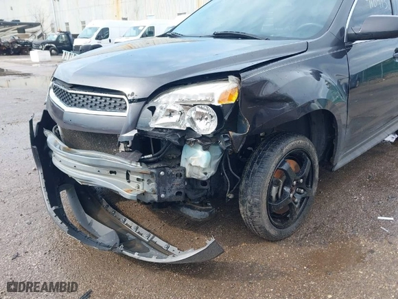 2014 Chevrolet Equinox LT with VIN 2GNALBEK4E6350173, listed as a IAAI auction lot 41897371 with 134,038 mi miles. Bid and sale history available at carsss.com. Image 6.