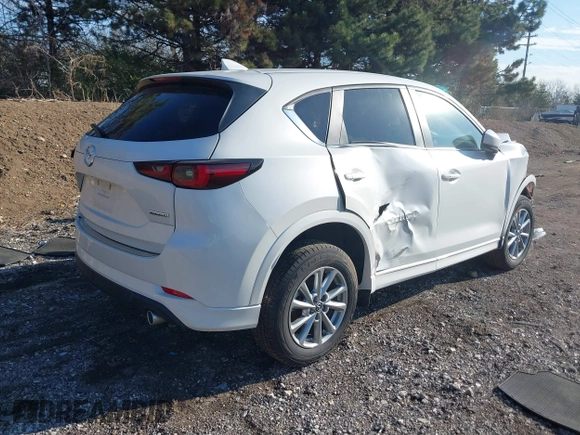 2024 Mazda CX-5 S Select with VIN JM3KFBBL1R0530797, listed as a IAAI auction lot 41893591 with 9,383 mi miles and . Bid and sale history available at carsss.com. Image 4.