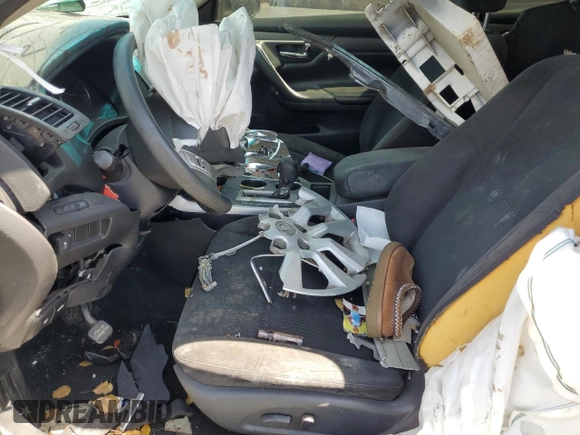 2015 Nissan Altima S with VIN 1N4AL3AP5FC568993, listed as a Copart auction lot 52217885 with Not Provided miles and Salvage Title. Bid and sale history available at DreamBid. Image 7.