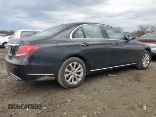 2017 Mercedes-Benz E 300 Luxury with VIN WDDZF4KB9HA119091, listed as a Copart auction lot 47173135 with 35,102 mi miles and Salvage Title. Bid and sale history available at DreamBid. Image 3.