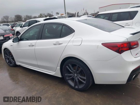 2019 Acura TLX w/A-Spec Pkg with VIN 19UUB1F63KA009058, listed as a IAAI auction lot 41456033 with 204,009 mi miles. Bid and sale history available at carsss.com. Image 14.