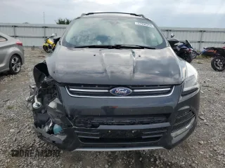 2013 Ford Escape Titanium with VIN 1FMCU0J90DUD84886, listed as a Copart auction lot 57292254 with 158,149 mi miles and Non repairable. Bid and sale history available at DreamBid. Image 5.