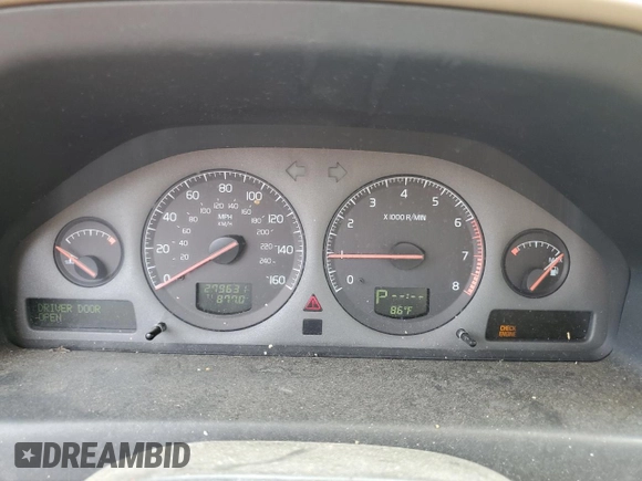2002 Volvo V70 with VIN YV1SZ58D821062434, listed as a Copart auction lot 61400425 with 279,631 mi miles and Clean title. Bid and sale history available at DreamBid. Image 9.