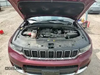 2023 Jeep Grand Cherokee Altitude z VIN 1C4RJJAG5P8843578, wystawiony jako Copart lot #53737945 z przebiegiem 30 847 mil mil oraz Szkoda całkowita • Salvage title. Historia ofert i sprzedaży dostępna na DreamBid. Obrazek 14.