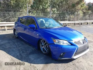2014 Lexus CT 200h Hybrid with VIN JTHKD5BHXE2187707, listed as a IAAI auction lot 41837151 with 204,439 mi miles. Bid and sale history available at carsss.com. Image 1.