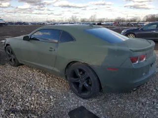 2012 Chevrolet Camaro 2LT with VIN 2G1FC1E3XC9189043, listed as a Copart auction lot 46408025 with 231,187 mi miles and Salvage Title. Bid and sale history available at carsss.com. Image 2.