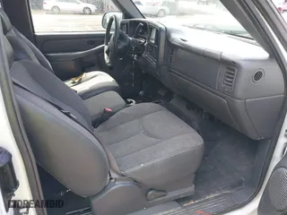 2004 Chevrolet Silverado 1500 Z71 with VIN 1GCEK19T04E120134, listed as a IAAI auction lot 41993068 with 162,486 mi miles. Bid and sale history available at carsss.com. Image 5.