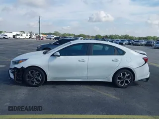 2021 Kia Forte LXS with VIN 3KPF24AD2ME347503, listed as a IAAI auction lot 41751665 with 148,070 mi miles and . Bid and sale history available at carsss.com. Image 14.