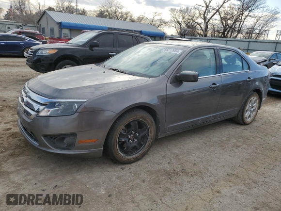 2011 Ford Fusion SE with VIN 3FAHP0HAXBR109201, listed as a Copart auction lot 86512984 with 83,352 mi miles and Salvage Title. Bid and sale history available at carsss.com. Image 1.