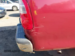2000 Toyota Tundra SR5 with VIN 5TBBT4411YS065998, listed as a IAAI auction lot 42142231 with 171,340 mi miles and . Bid and sale history available at DreamBid. Image 13.