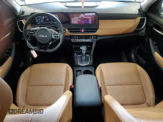 2024 Kia Seltos SX with VIN KNDETCA73R7622283, listed as a Copart auction lot 50355475 with 19,837 mi miles and Salvage title. Bid and sale history available at DreamBid. Image 8.
