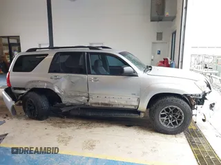2007 Toyota 4Runner SR5 with VIN JTEZT14R078011522, listed as a IAAI auction lot 41606835 with 239,601 mi miles. Bid and sale history available at carsss.com. Image 14.