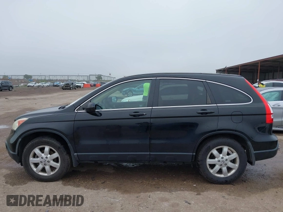 2009 Honda CR-V EX z VIN 3CZRE38539G702990, wystawiony jako IAAI lot #42158970 z przebiegiem 178 416 mil mil oraz . Historia ofert i sprzedaży dostępna na DreamBid. Obrazek 14.
