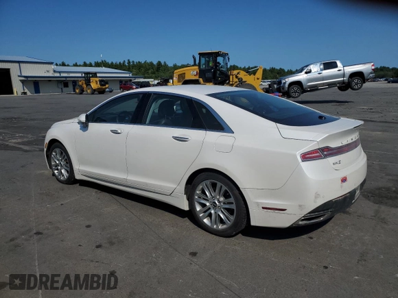 2014 Lincoln MKZ with VIN 3LN6L2JK3ER810979, listed as a Copart auction lot 70441254 with 0 mi miles and Salvage Title. Bid and sale history available at carsss.com. Image 2.