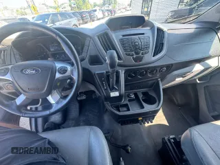 2018 Ford Transit z VIN 1FTYE1YM4JKA3846, wystawiony jako Copart lot #65845575 z przebiegiem 176 210 mil mil oraz Czysty tytuł • Clean title. Historia ofert i sprzedaży dostępna na DreamBid. Obrazek 9.