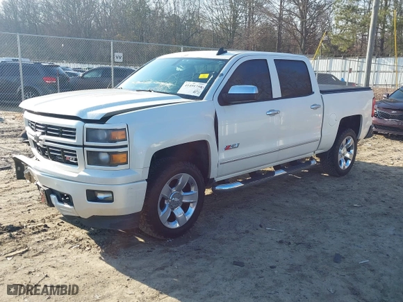 2015 Chevrolet Silverado 1500 LT with VIN 3GCUKREHXFG460818, listed as a IAAI auction lot 41491758 with 211,704 mi miles. Bid and sale history available at carsss.com. Image 18.