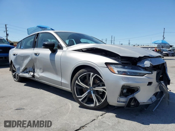 2024 Volvo S60 Plus Dark Theme с VIN 7JRL12TL8RG312505, выставлен на аукционе Copart как лот 56208855 с пробегом 9 755 миль миль и Списание • Salvage title. История ставок и продаж доступна на DreamBid. Изображение 4.