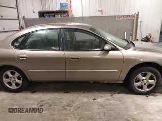 2003 Ford Taurus SES Standard with VIN 1FAFP552X3G184894, listed as a IAAI auction lot 41846677 with 160,824 mi miles. Bid and sale history available at carsss.com. Image 13.