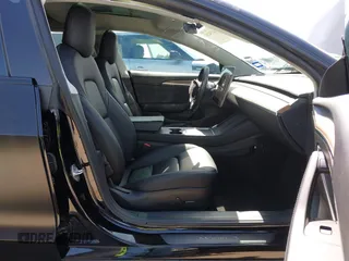 2022 Tesla Model 3 Performance with VIN 5YJ3E1EC6NF104475, listed as a IAAI auction lot 41734724 with 31,717 mi miles and . Bid and sale history available at carsss.com. Image 5.