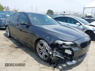 2014 BMW 5 Series 550i z VIN WBAKN9C57ED681969, wystawiony jako IAAI lot #42161728 z przebiegiem 88 077 mil mil oraz . Historia ofert i sprzedaży dostępna na DreamBid. Obrazek 1.