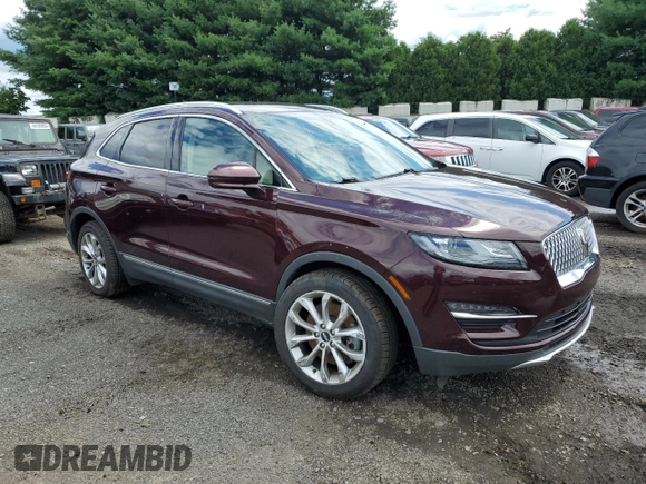 2019 Lincoln MKC Select with VIN 5LMCJ2D94KUL51819, listed as a Copart auction lot 66300324 with 69,619 mi miles and Salvage Title. Bid and sale history available at carsss.com. Image 4.